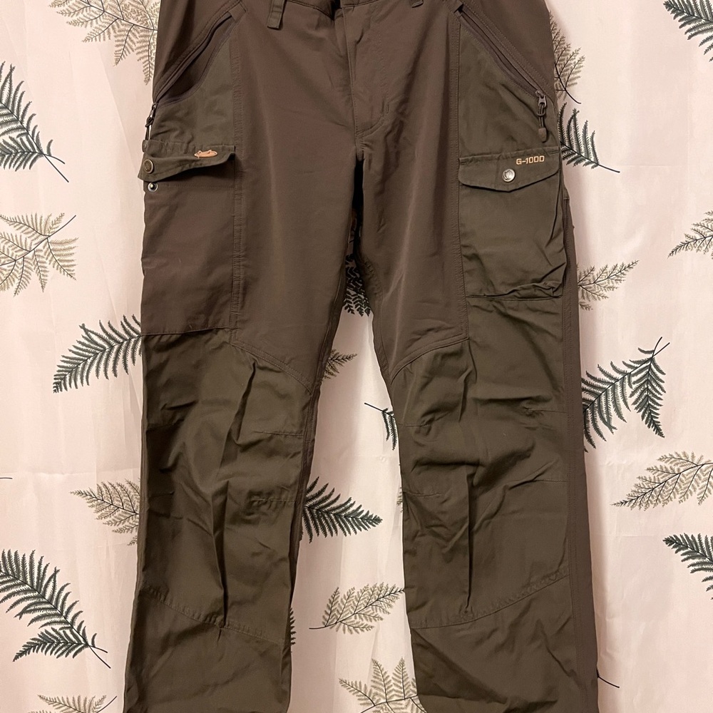 Hiking outdoor activities pants. Fjall Raven . Used.